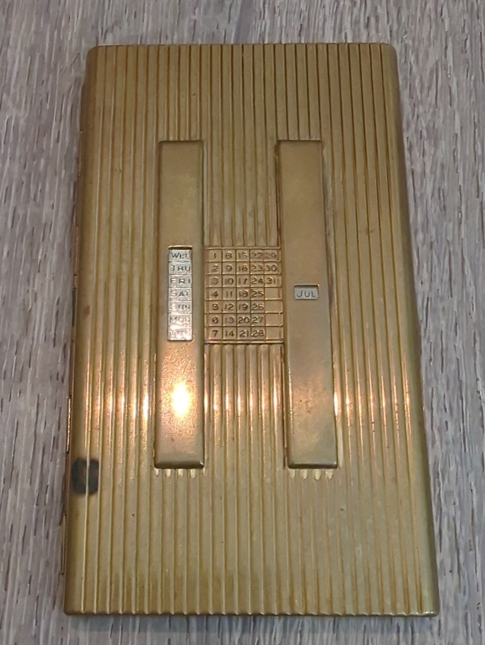 Vintage Majestic Sliding Perpetual Calendar Art Deco Cigarette Case Compact